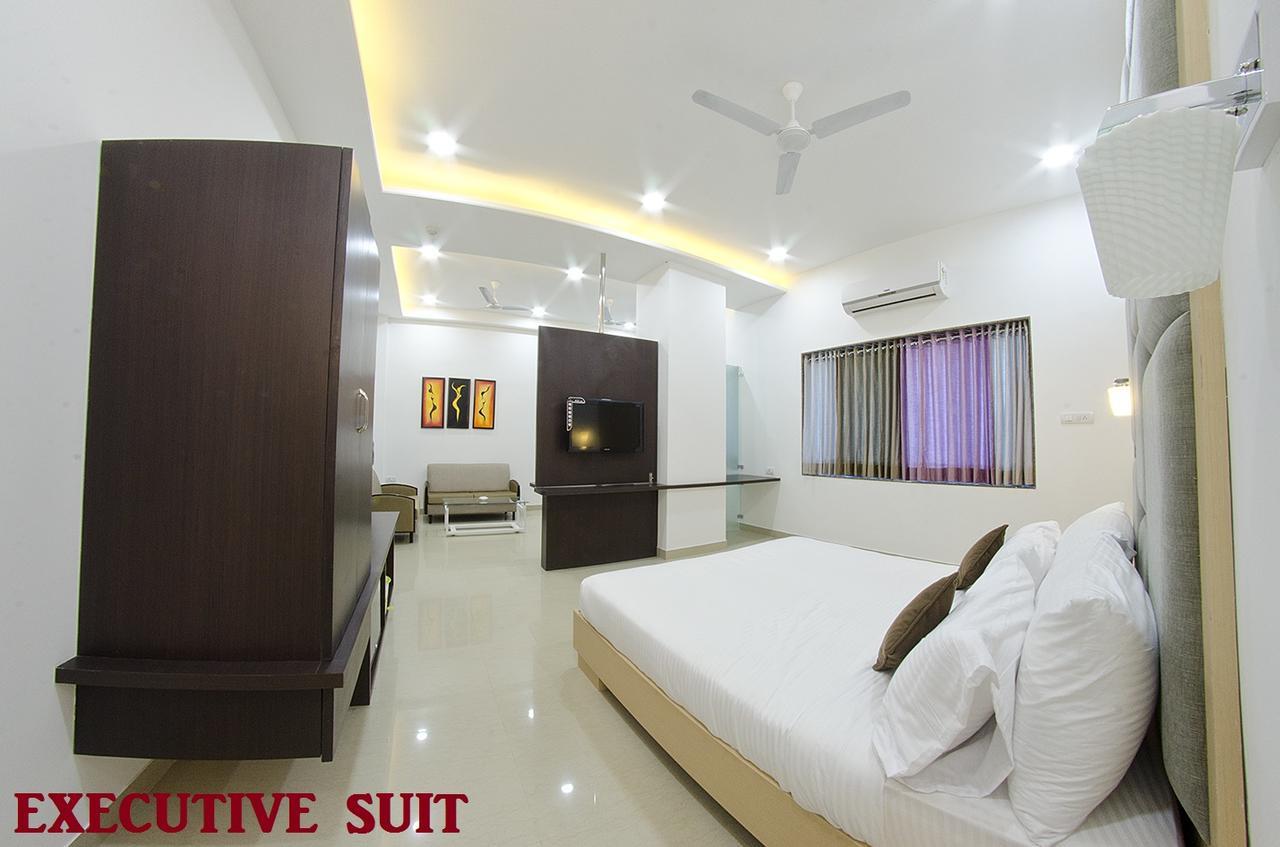 Jk Rooms 109 Hotel Mayur Nagpur Eksteriør bilde